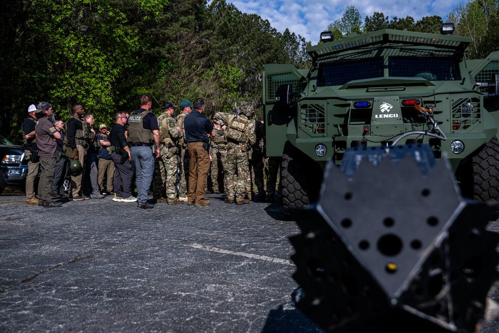 Operativo del Servicio de Alguaciles de los Estados Unidos (USMS) y las agencias del orden...