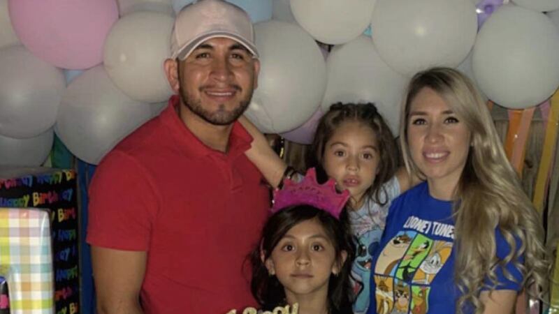 La familia de Christian Ríos dijo que acababa de empezar a trabajar en un salón de juegos de...