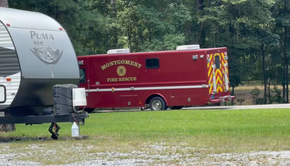 Un menor falleció tras ahogarse en Jackson Lake Island, en Millbrook, el sábado por la mañana,...