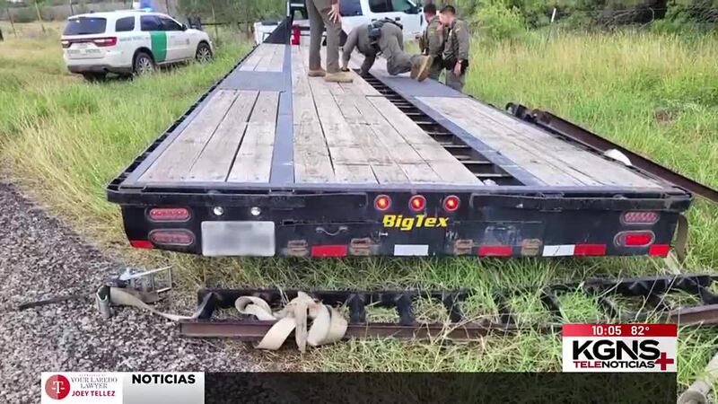 Rescatan a inmigrantes indocumentados de camión abandonado