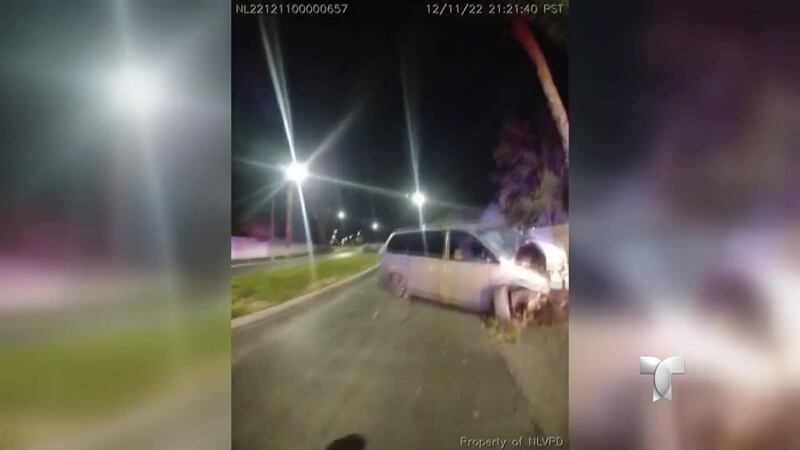 Una de las pequeñas murió en el acto, decapitada, mientras que su hermanita murió luego en el...