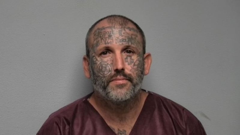 La Policía Estatal de Kentucky determinó al comienzo de su investigación que el sospechoso es...